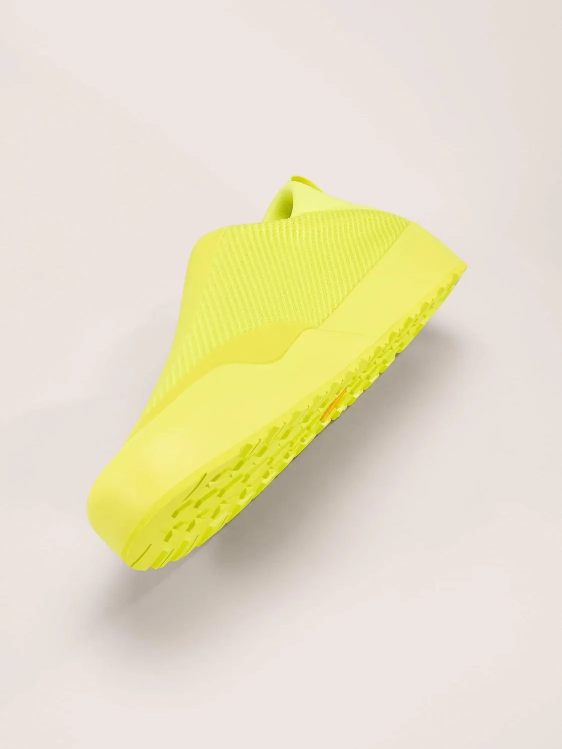 Arc'teryx Men’s Kragg Shoe - Lightweight Pull-On Shoe for Quick Approaches, Everyday Casual Shoes