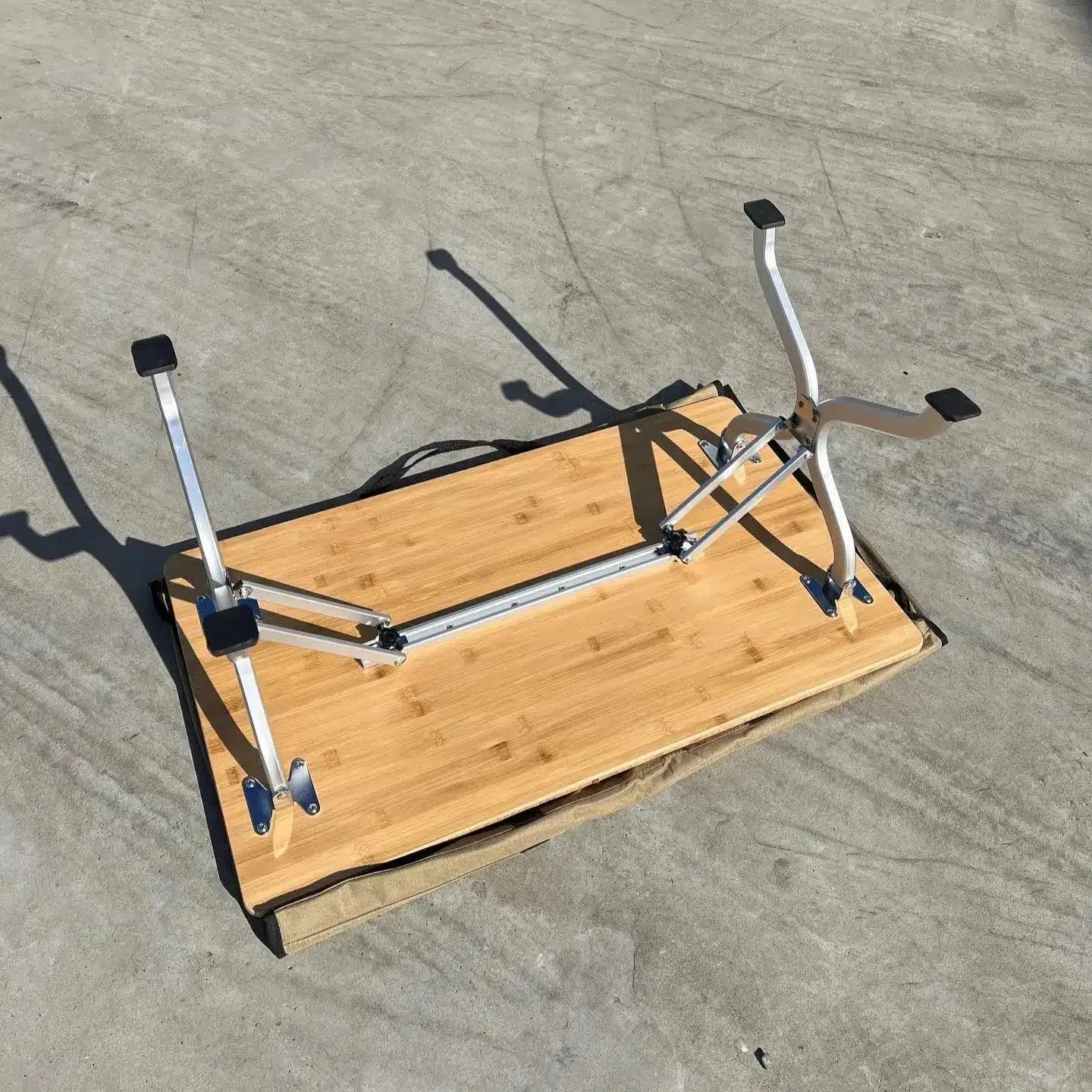 DRIFTA STOCKTON BAMBOO FOLDING TABLE