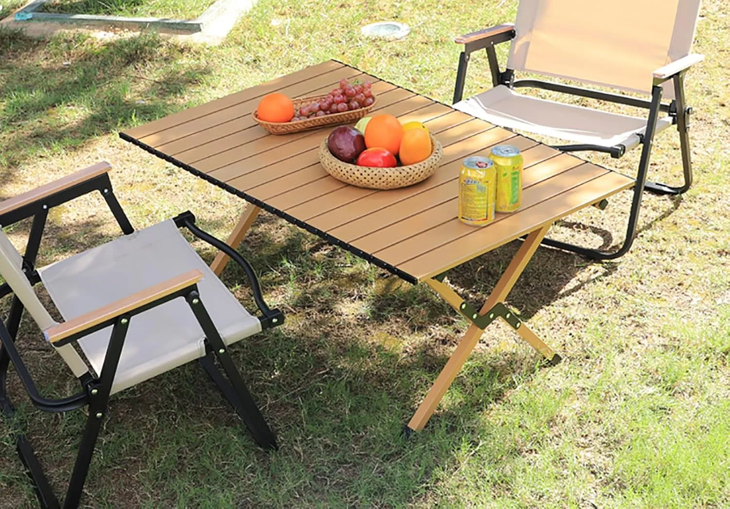Folding Camping Table, Roll Up Table,Portable Picnic Table with Easy Carrying Bag for Outdoor, Beach, Picnic, Backyards, BBQ and Party, 35" L x 24" W x 16.5" H