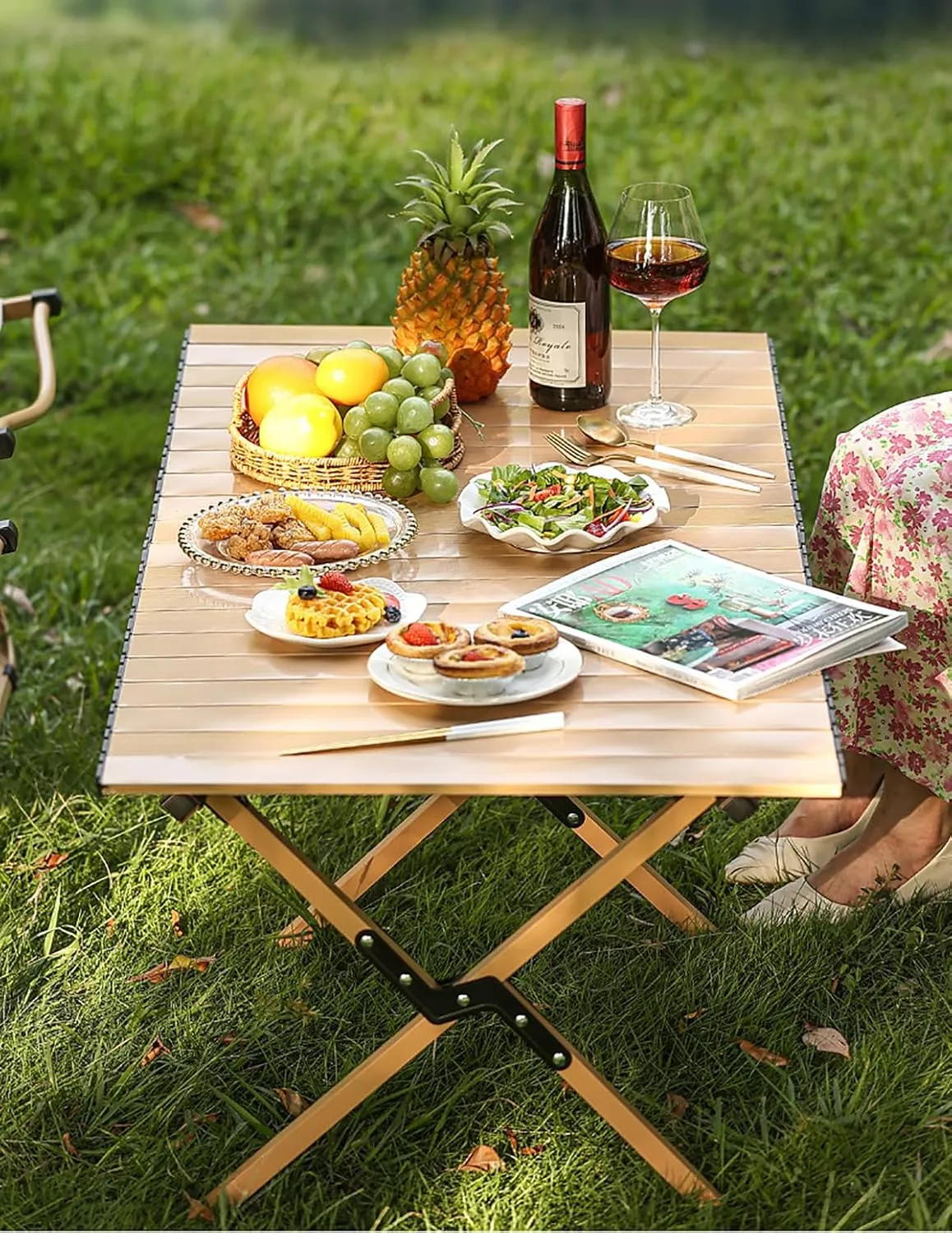 Folding Camping Table, Roll Up Table,Portable Picnic Table with Easy Carrying Bag for Outdoor, Beach, Picnic, Backyards, BBQ and Party, 35" L x 24" W x 16.5" H