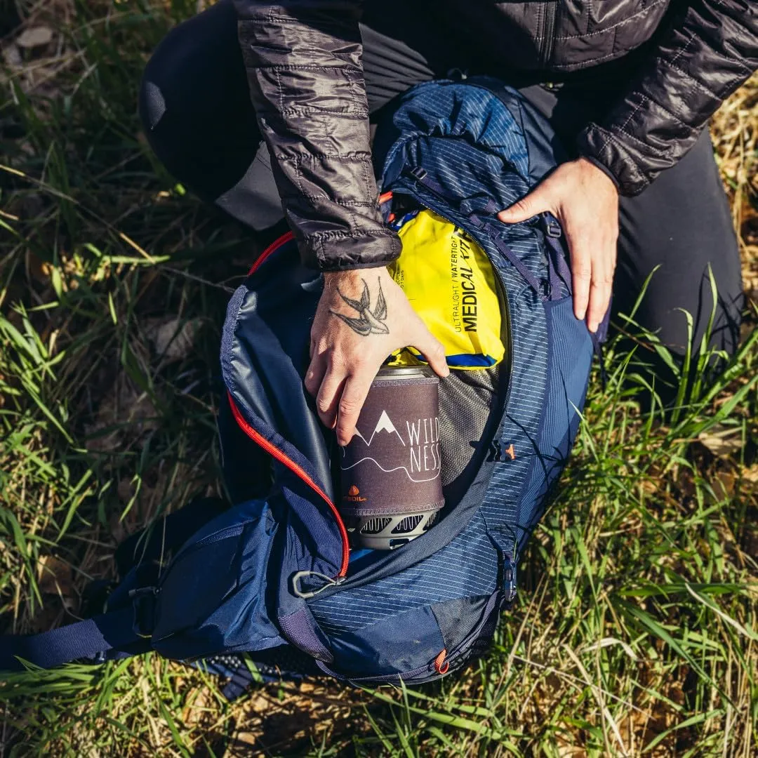 Gregory Paragon 50L Unisex Lightweight Backpacking Pack, Breathable Backpanel, Raincover Included, Water Bladder Sleeve (Reservoir not Included), Small/Medium, Desert Red
