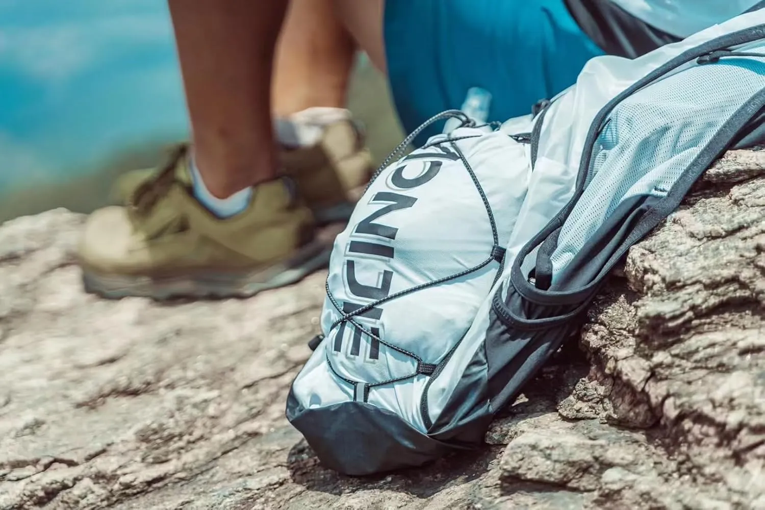 Hydration Pack Water Backpack 12L/18L Outdoors Trail Marathon Running Race Cycling Hiking Hydration Vest