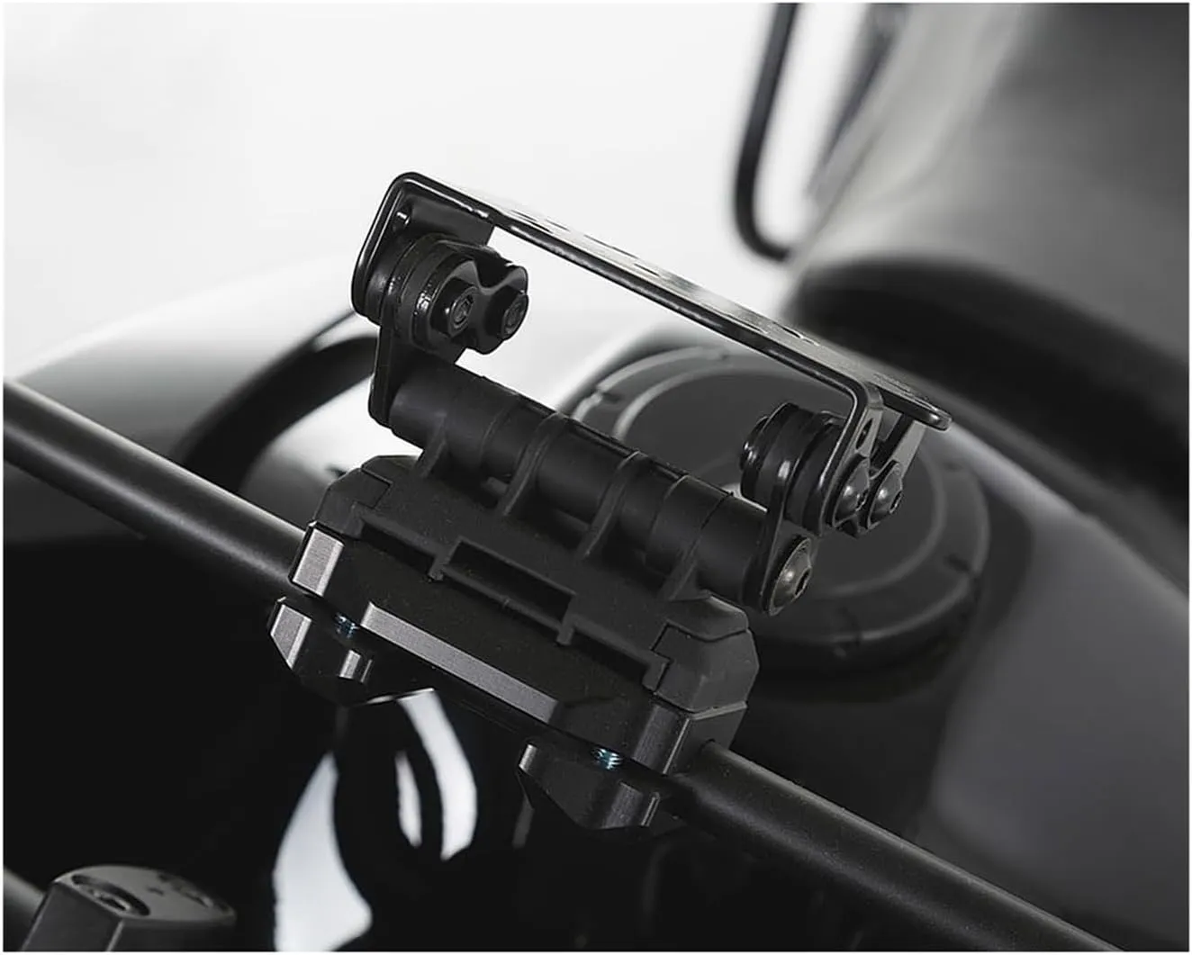 Motorcycle Phone Navigation Bracket for Tenere 700 for TENERE 700 for Tenere700 2019-2021 Phone Holder USB Stand Holder Mobile Phone GPS Plate Bracket(B)