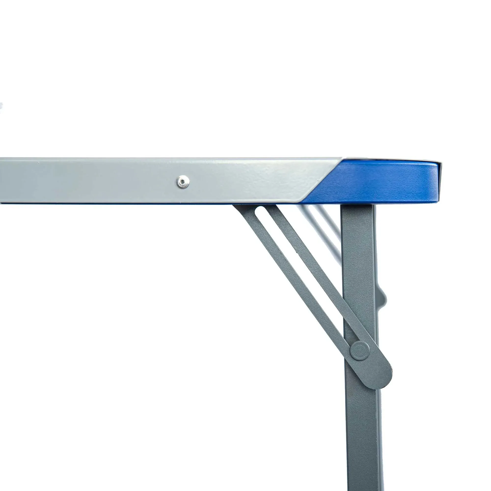 Quest Outdoors Razor 120 Camp Table