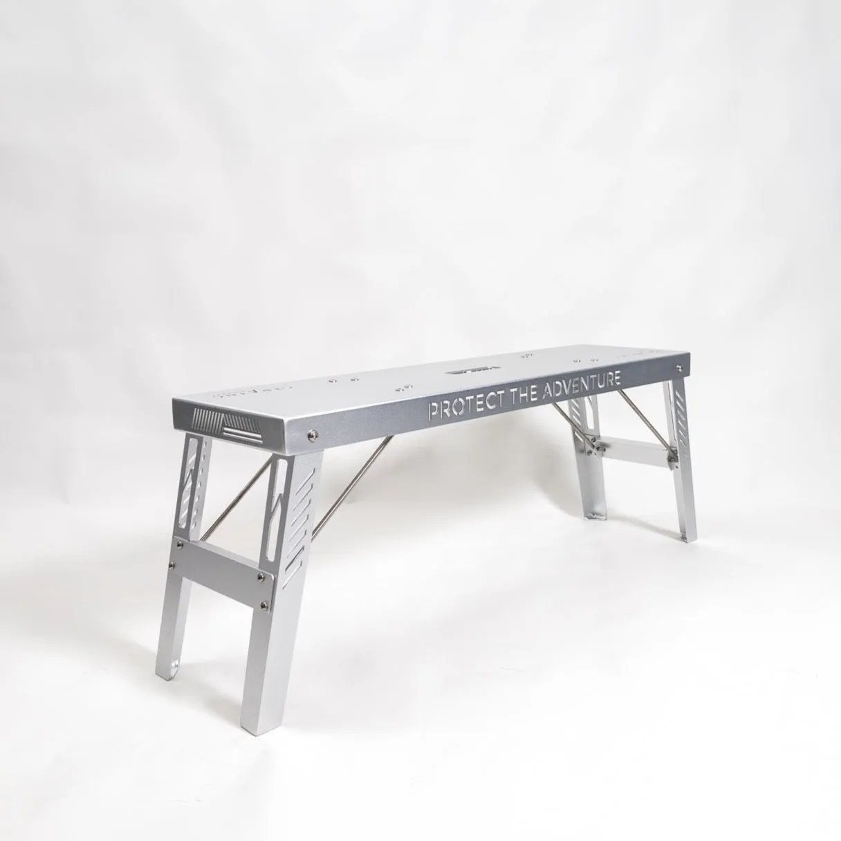 Stratus Derek Table   Barry Bench Bundle